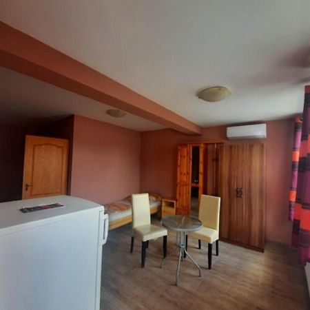 IKSZT Vendégház Dávod Esterno foto